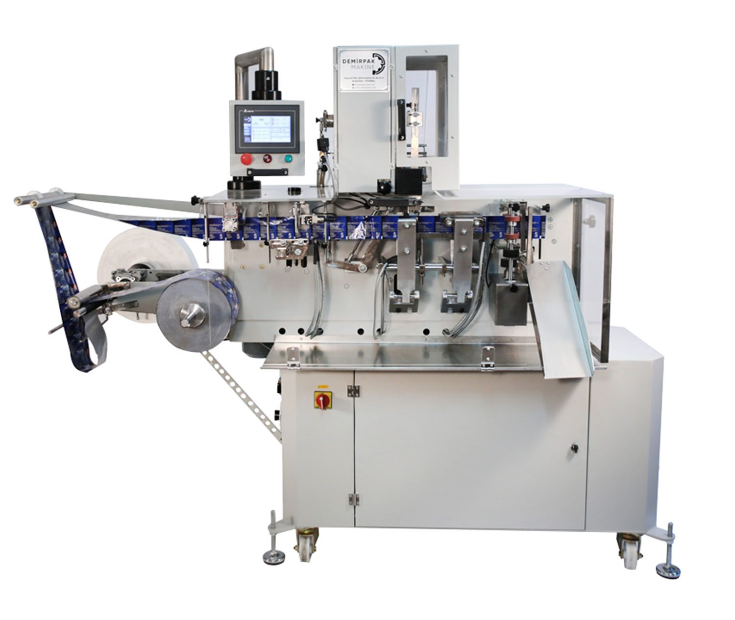 front side of the sachet wet wipes packaging machine